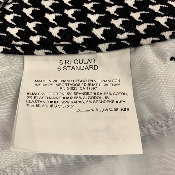 Hounds Tooth Pixie Pants with Stretch - Picture 6 of 6